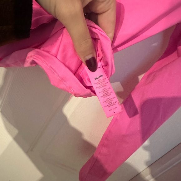 Skims pink swimwear/ workout long sleeve top. Size large. - Picture 2 of 3